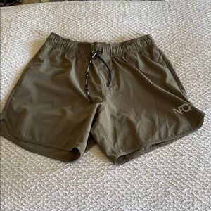 NFQ Men’s LINED Size Medium Green Shorts